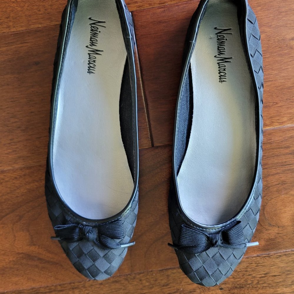Neiman Marcus flat ballet pump